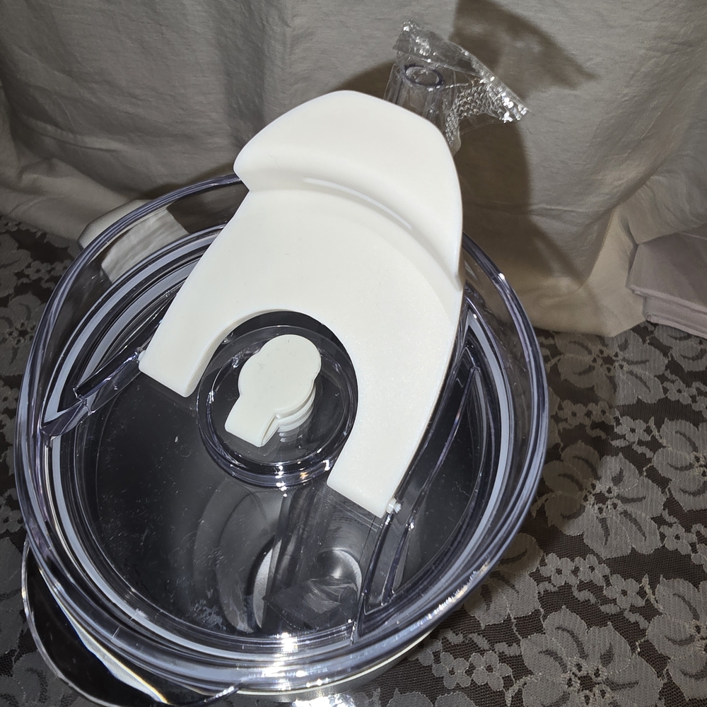Serengeti Cream Bulldog Tumbler - Picture 3 of 7